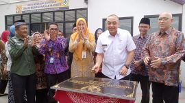 Bupati Tangerang, Ahmed Zaki Iskandar meresmikan Gedung UPT Puskesmas Kecamatan Panongan kabupaten Tangerang, Banten.
