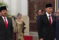 Pelantikan dilakukan oleh Presiden Joko Widodo di Istana Negara