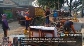 UPT 6 Melakukan Pembersihan Di Bahu Jalan Utama Perumahan Dasana Indah Bonang, Kab.Tangerang.